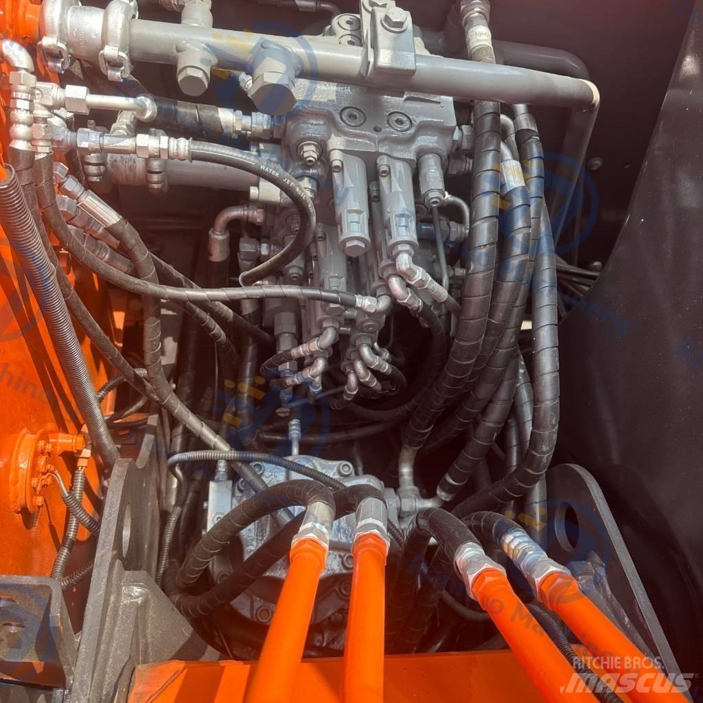 Hitachi ZX70 Gravemaskiner på larvebånd