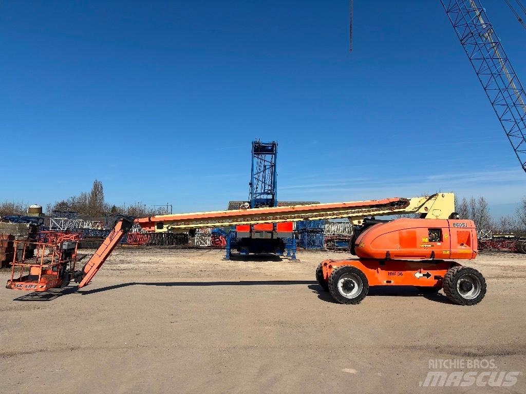 JLG 860 SJ Teleskoplifte