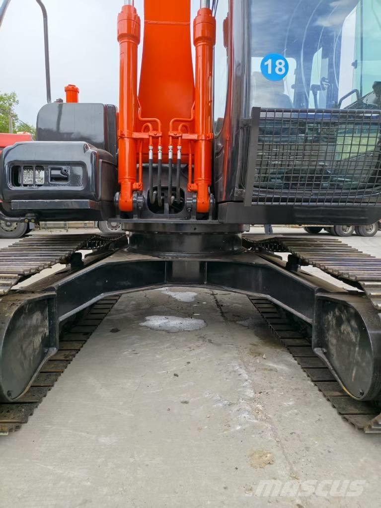 Hitachi ZX 120 Gravemaskiner på larvebånd