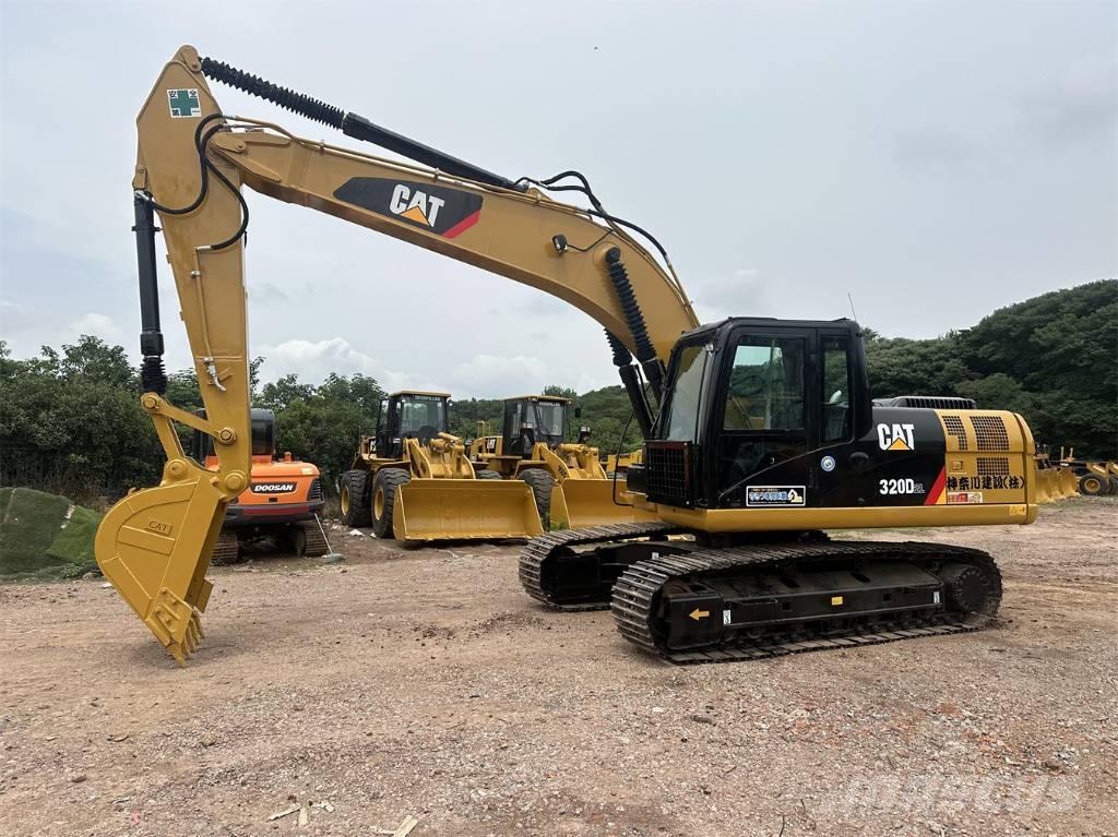 CAT 320 D Gravemaskiner på larvebånd