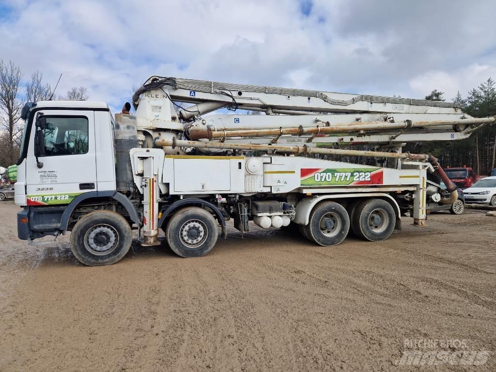 Mercedes-Benz 3236 Betonpumper