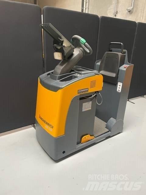 Jungheinrich EZS 130 Bugsertruck