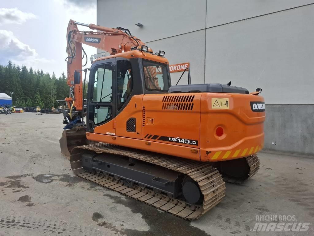Doosan DX 140 LC Gravemaskiner på larvebånd