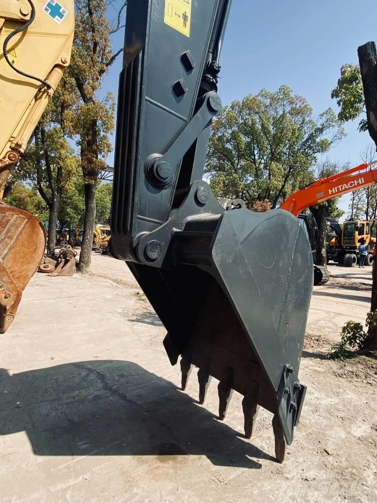 Volvo EC210DL Gravemaskiner på larvebånd