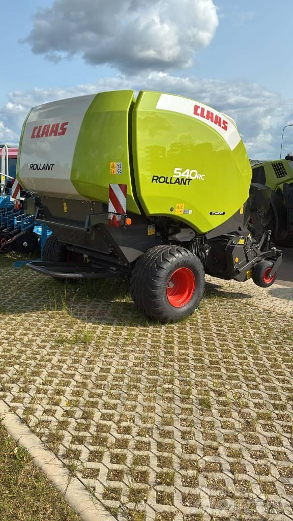 CLAAS Rollant 540 RC Rundballe-pressere