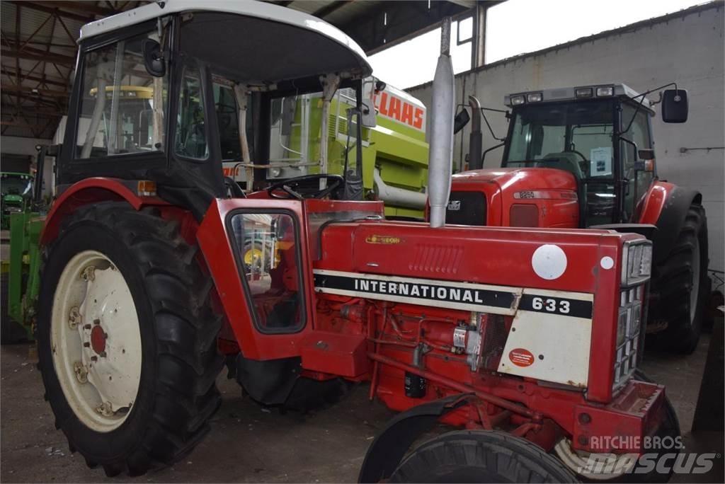 Case IH 733 Traktorer