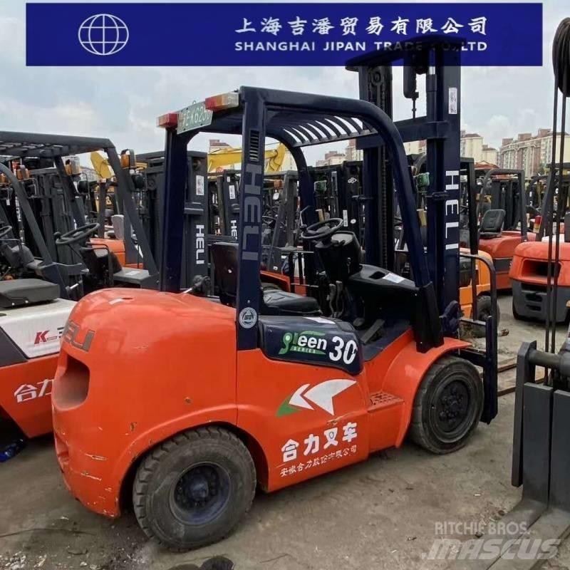Heli 30 Diesel gaffeltrucks
