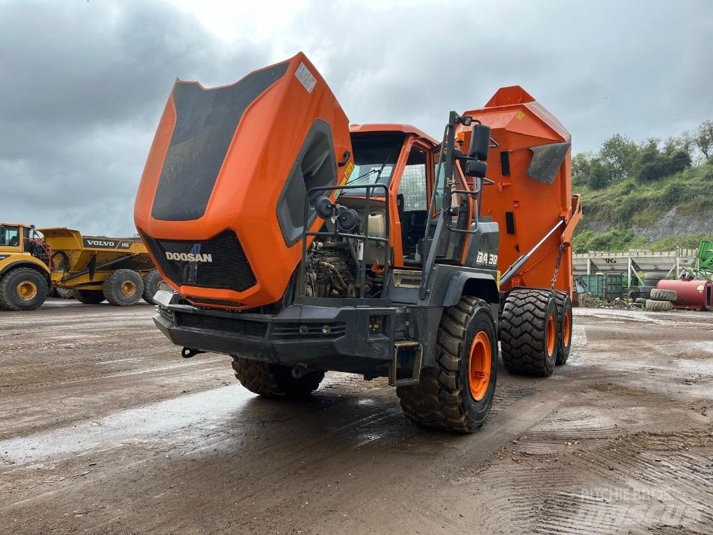 Doosan DA 30 Terrængående lastbiler