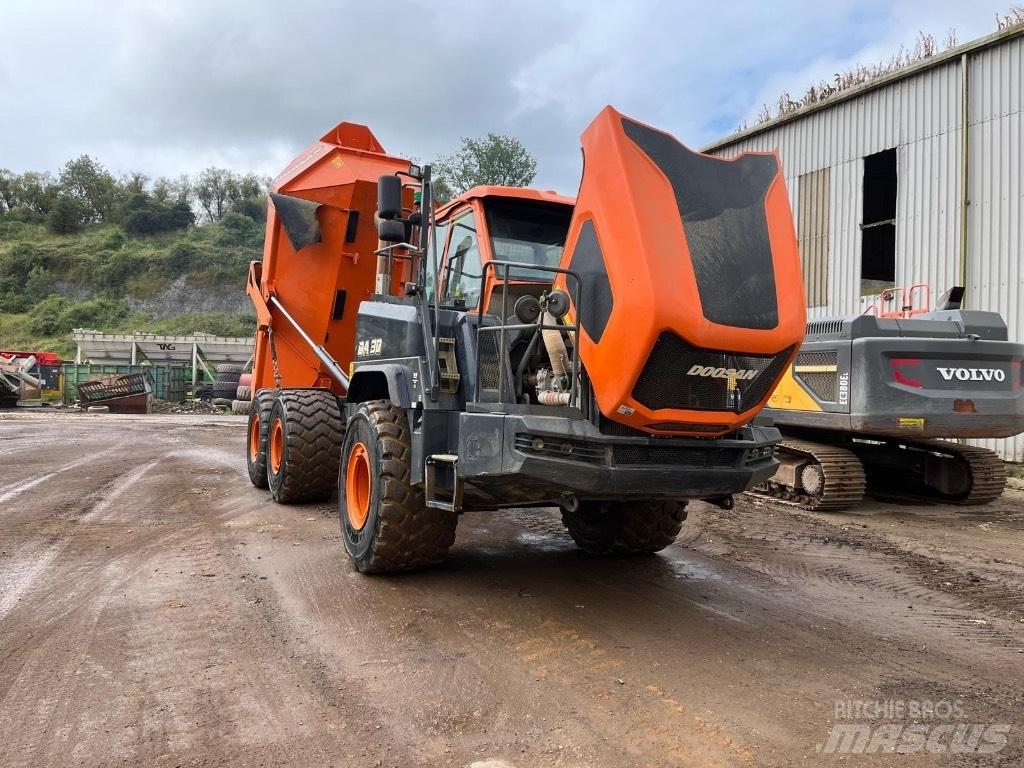 Doosan DA 30 Terrængående lastbiler