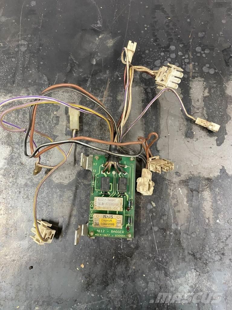 Liebherr E board Transport – Andet