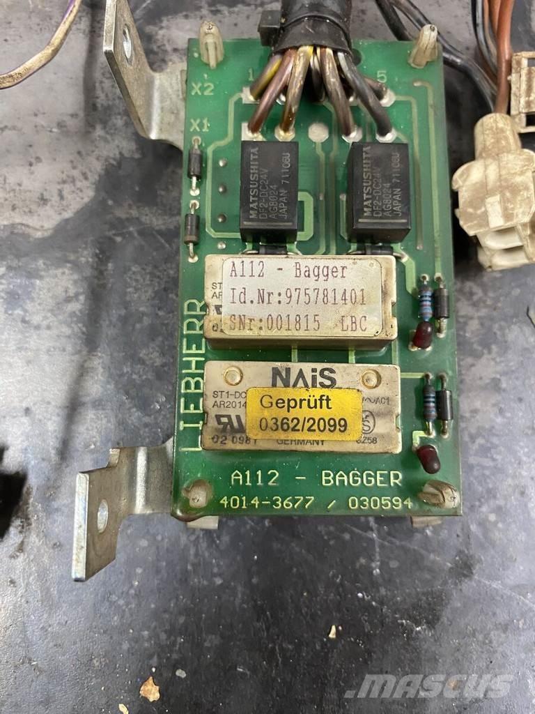 Liebherr E board Transport – Andet