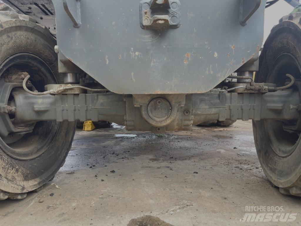 Liebherr A 910 Comp Aksler