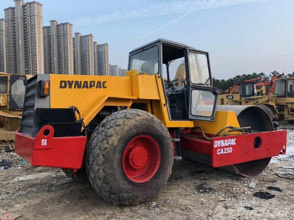 Dynapac CA 25 D Enkelt tromle