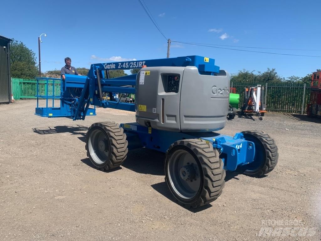 Genie Z 45/25 J RT Bomlifte med knækarm