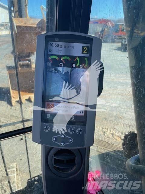 CAT 320FL Gravemaskiner på larvebånd