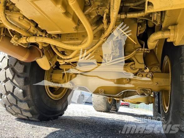 CAT 725 Tankvogne - vand