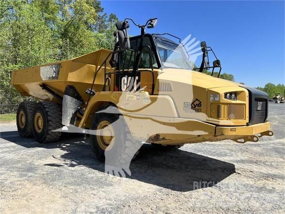 CAT 730C2 Terrængående lastbiler