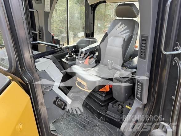 CAT D6 Bulldozer på larvebånd