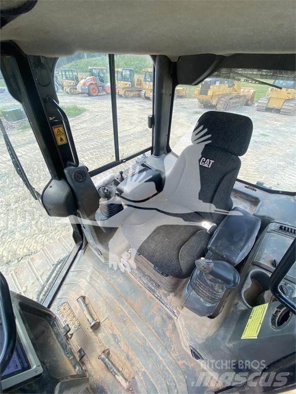 CAT D6K2 LGP Bulldozer på larvebånd
