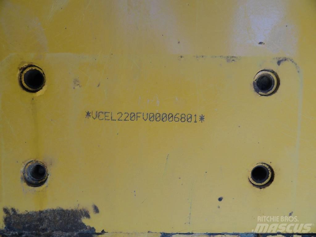 Volvo L 220 F Læssemaskiner på hjul