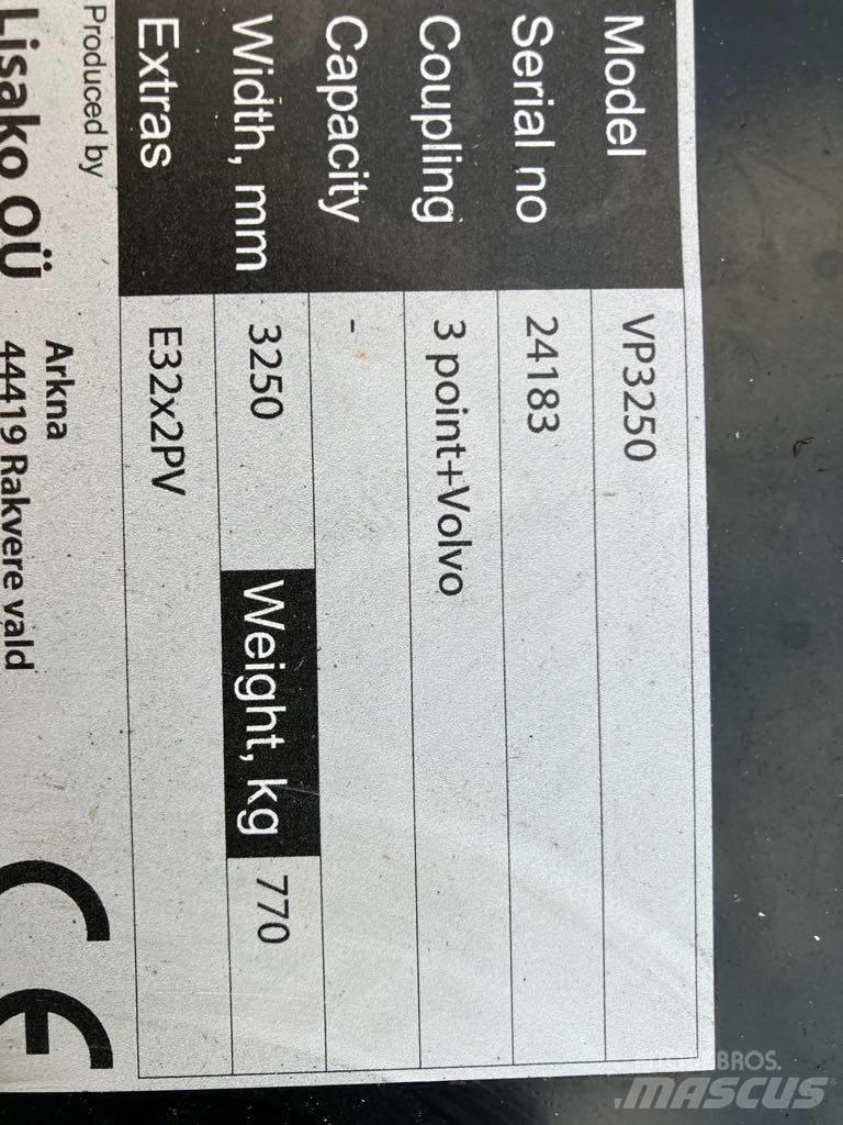 BMF Vikplog Sneskovle og -plove