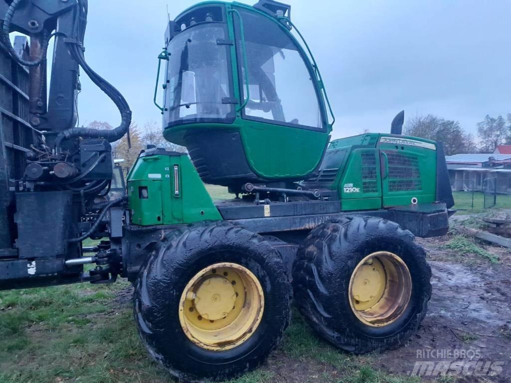John Deere 1210 E Udkørselsmaskiner