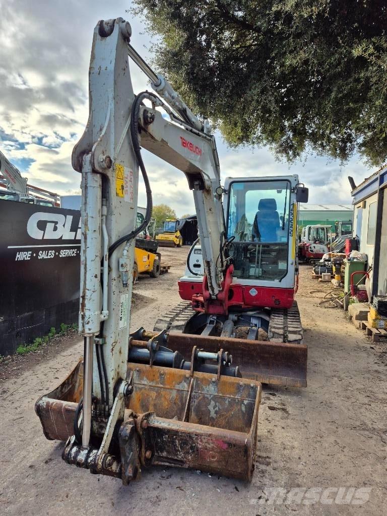 Takeuchi TB250 Minigravemaskiner