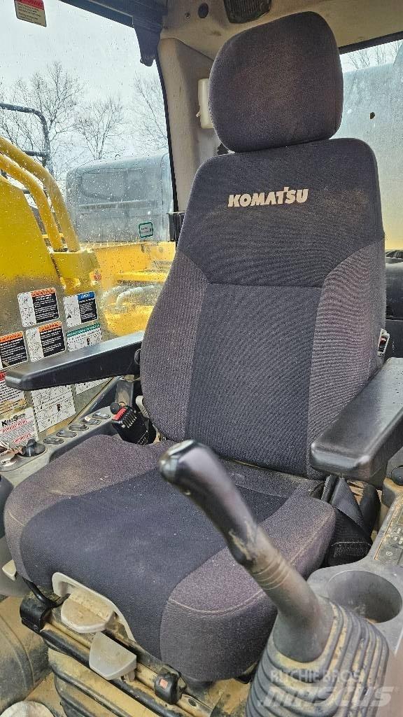 Komatsu PC 490 LC-11 Gravemaskiner på larvebånd