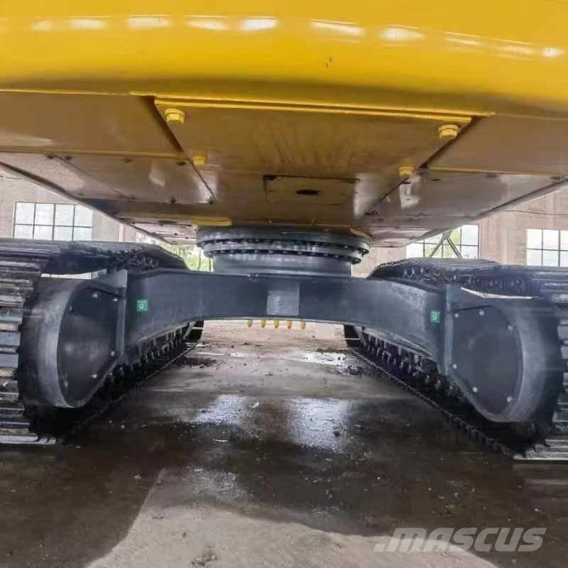 Komatsu PC300-7 Gravemaskiner på larvebånd