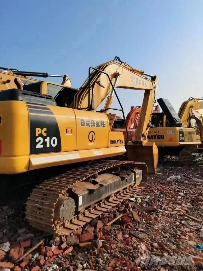 Komatsu pc 210 Gravemaskiner på larvebånd