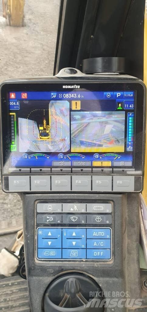Komatsu PC210-11 Gravemaskiner på larvebånd