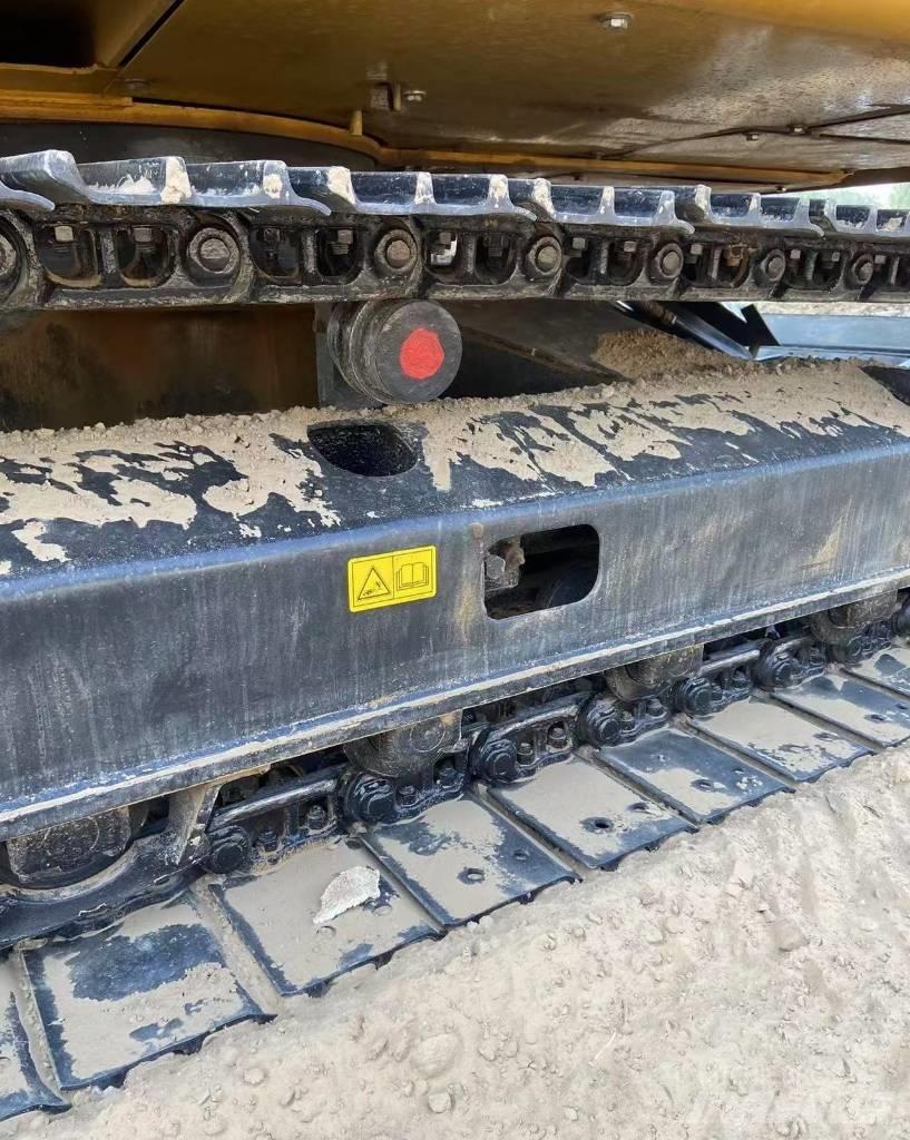 CAT 307 Gravemaskiner på larvebånd