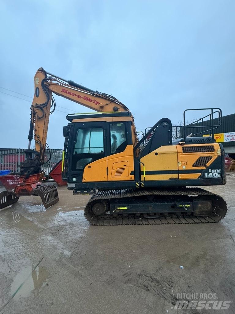 Hyundai HX140L Gravemaskiner på larvebånd