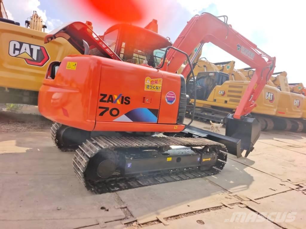 Hitachi ZX 70 Midi-gravemaskiner 7t - 12t