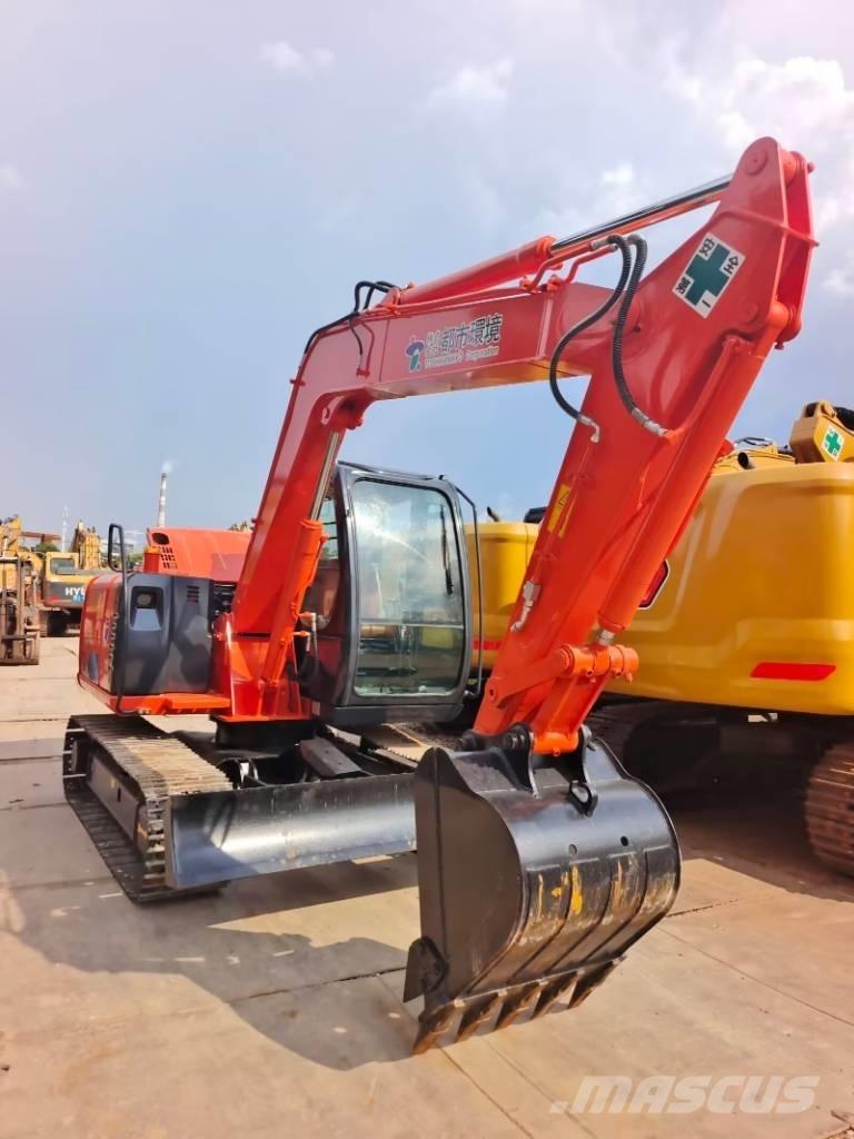 Hitachi ZX 70 Midi-gravemaskiner 7t - 12t