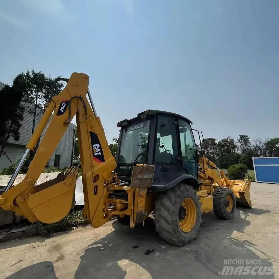CAT 420 F Rendegravere