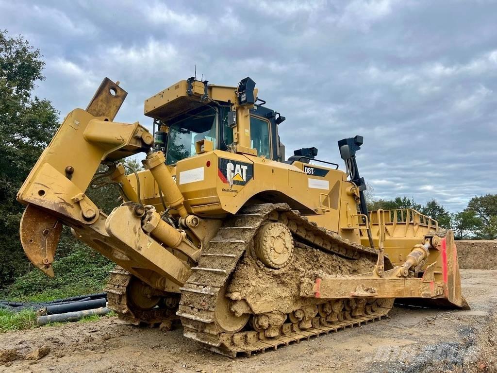 CAT D 8 T Bulldozer på larvebånd