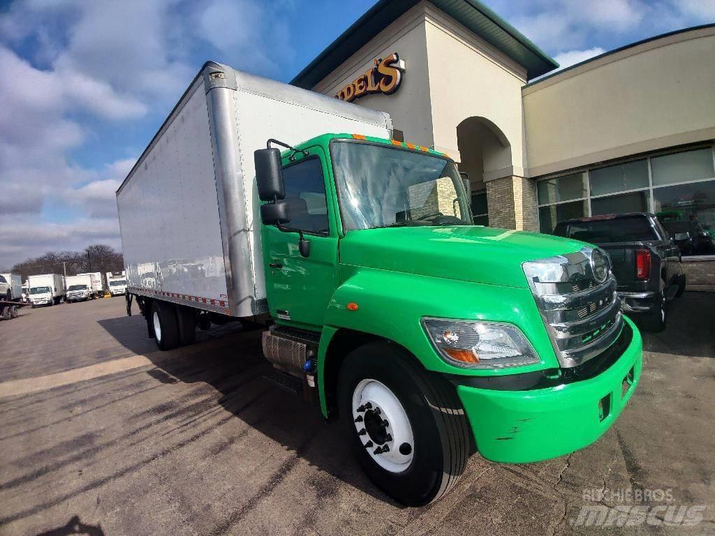 Hino 338 Fast kasse