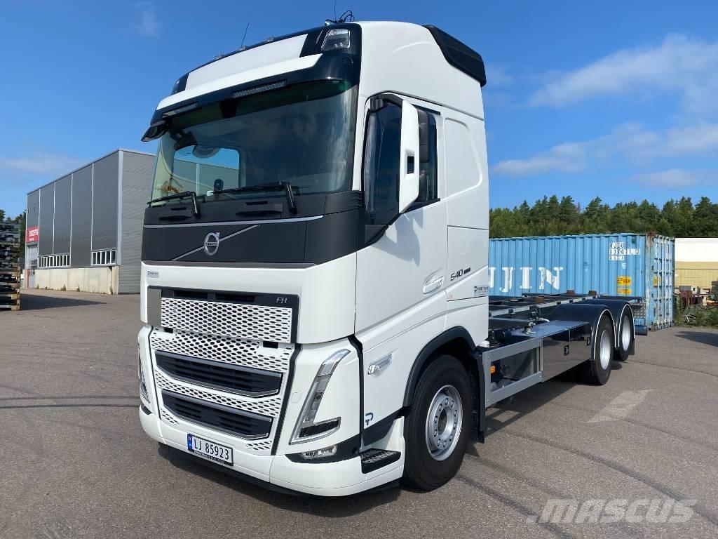 Volvo FH 540 Lastbiler med containerramme / veksellad