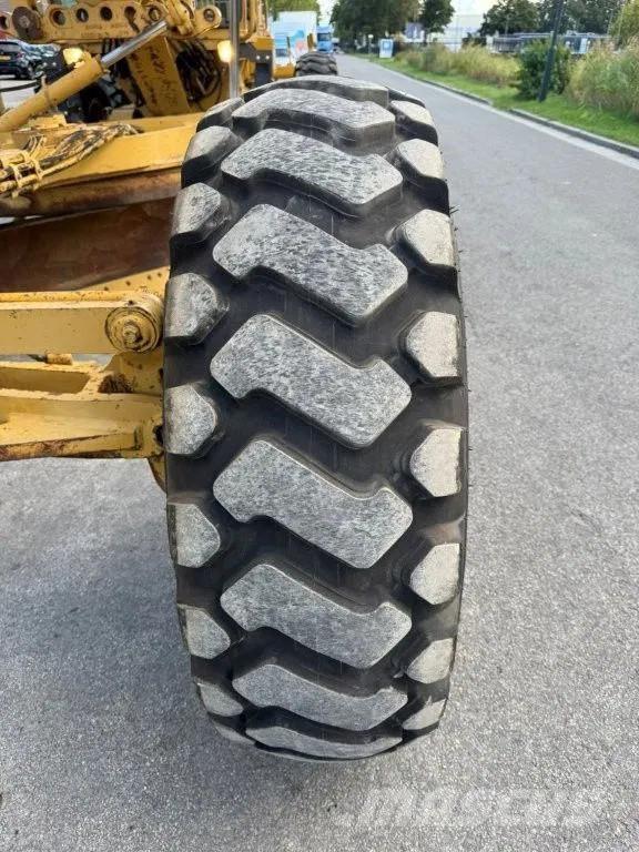 CAT 140H Vejhøvle / Gradere