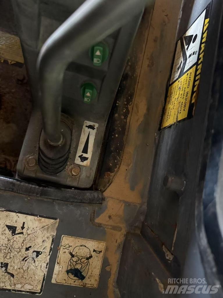Takeuchi TL150 Larvebåndslæssere