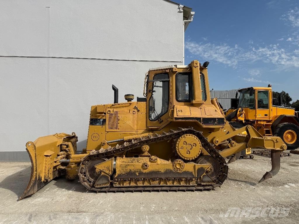 CAT D 5 H Bulldozer på larvebånd