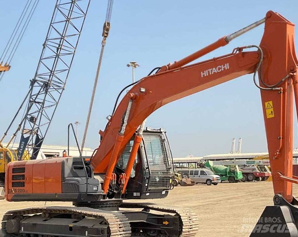 Hitachi ZX220 LC Gravemaskiner på larvebånd