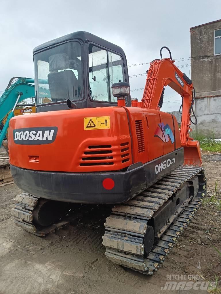 Doosan DH 60 Minigravemaskiner