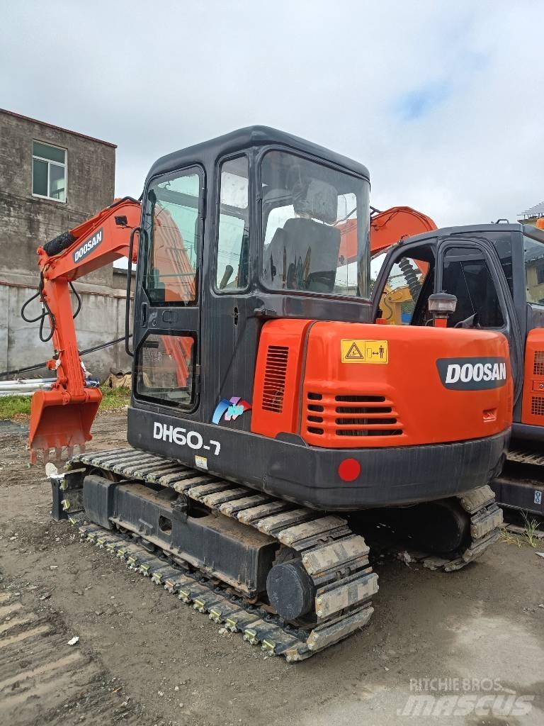Doosan DH 60 Minigravemaskiner