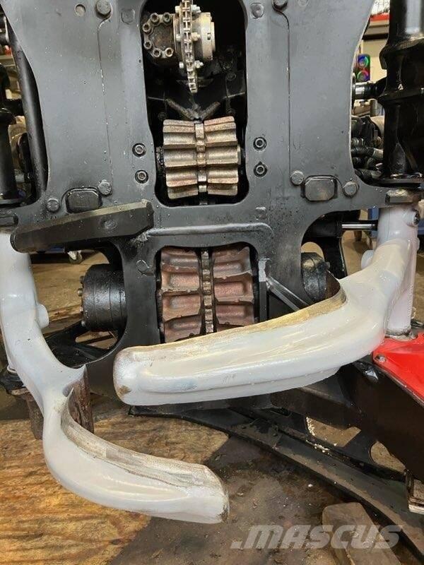 Komatsu C 124 Skovningsmaskiner