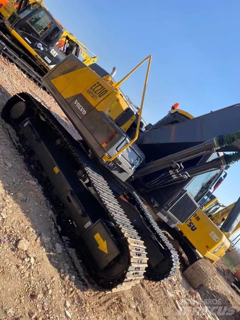 Volvo EC 210 D Gravemaskiner på larvebånd