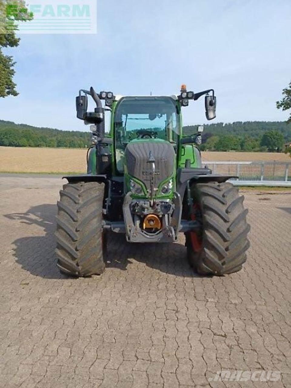 Fendt 718 s4 vario Traktorer