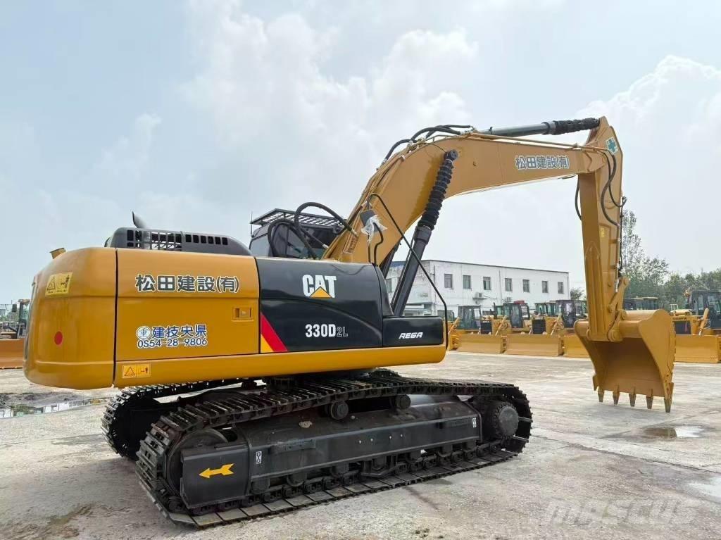 CAT 330 D2L Gravemaskiner på larvebånd