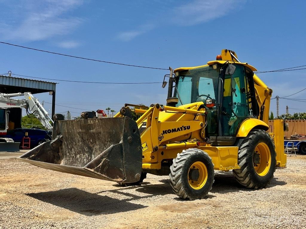Komatsu WB 97 R Rendegravere